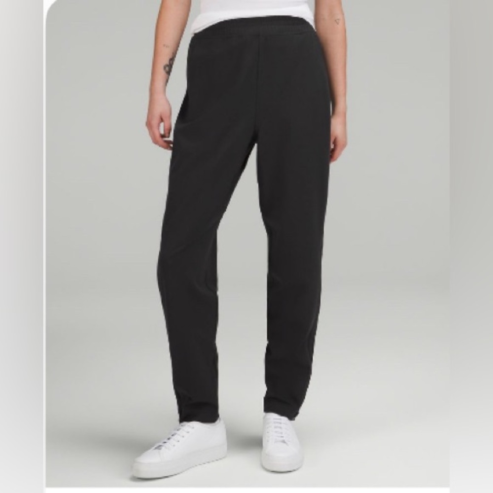 Lululemon Everlux High Rise Zip Leg Track Pant Full Size 10 Black Good condition